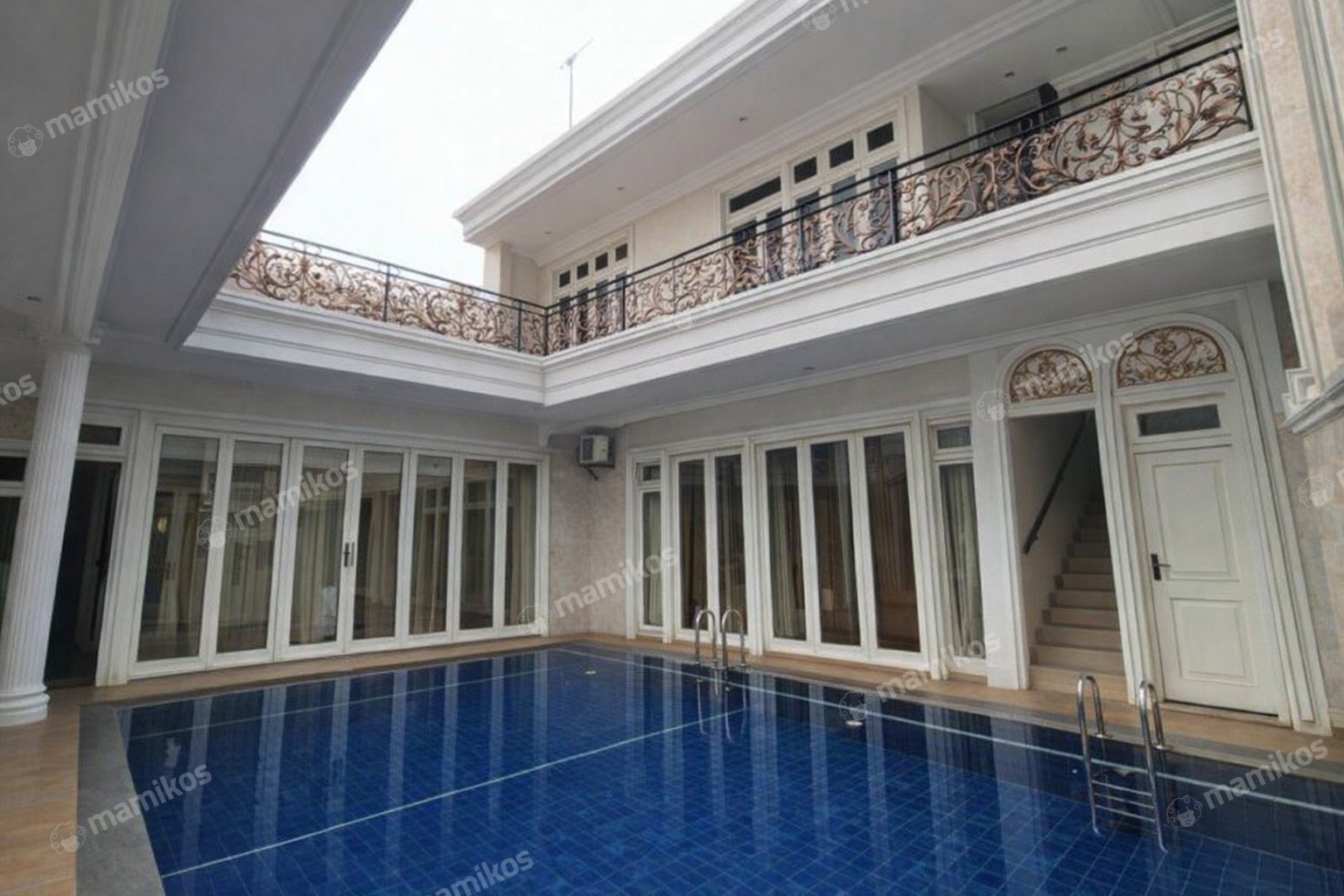 Rumah Sertifikat SHM 6 Kamar Tidur 6 Kamar Mandi Duren Sawit Jakarta Timur - Photo 4
