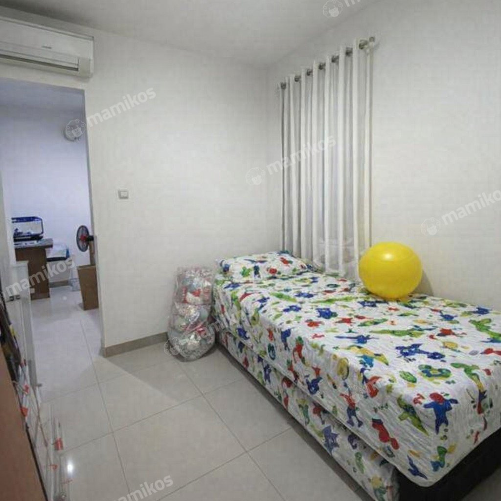 Rumah Sertifikat SHM 4 Kamar Tidur 4 Kamar Mandi Kalideres Jakarta Barat - Photo 3