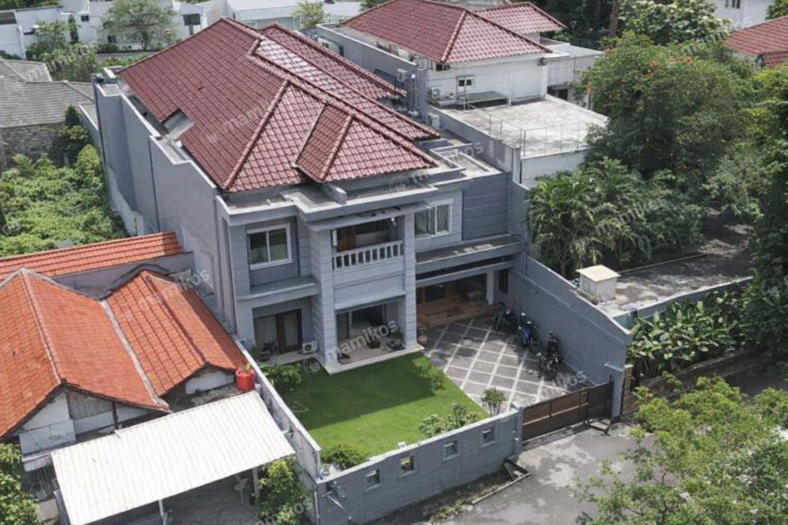 Rumah Sertifikat SHM 5 Kamar Tidur 4 Kamar Mandi Cilandak Jakarta Selatan