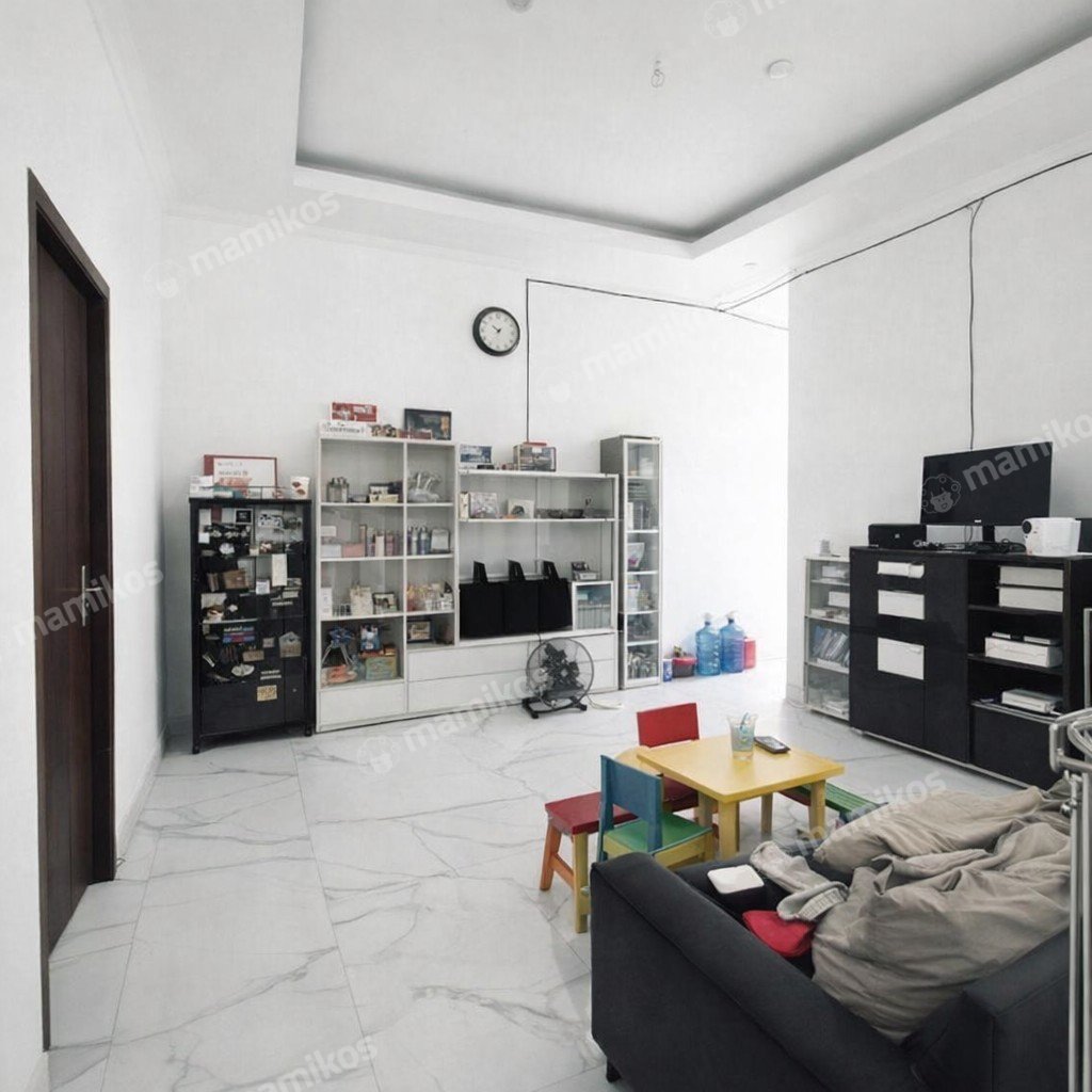 Rumah Sertifikat SHM 5 Kamar Tidur 4 Kamar Mandi Kelapa Gading Jakarta Utara - Photo 2