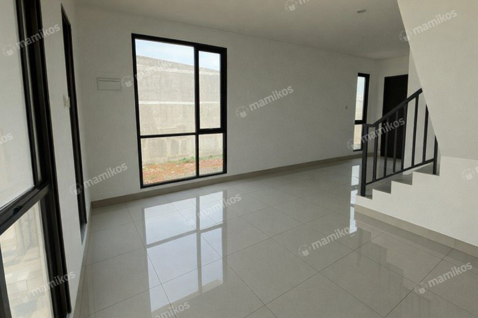 Rumah Sertifikat PPJB 2 Kamar Tidur 2 Kamar Mandi Taman Palem Jakarta Barat - Photo 5