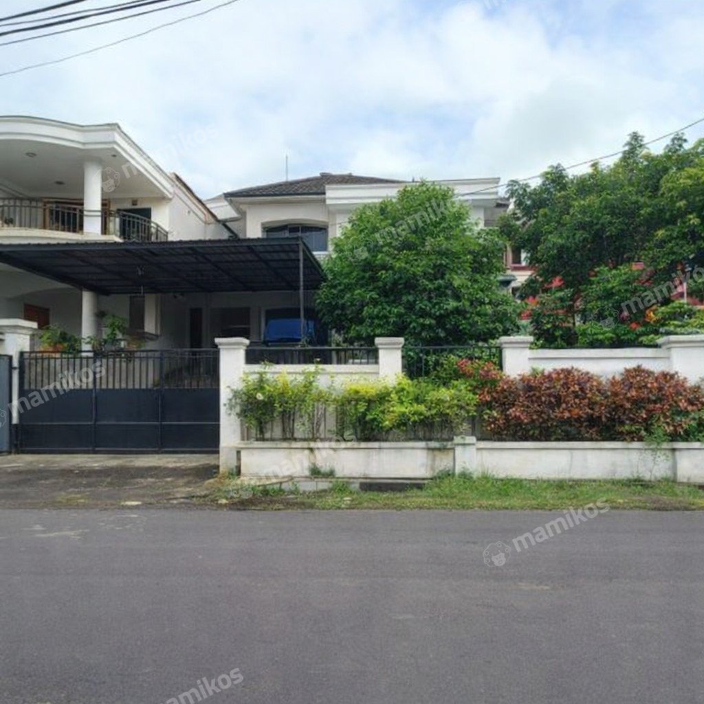 Rumah Sertifikat SHM 6 Kamar Tidur 5 Kamar Mandi Cibubur Jakarta Timur - Photo 2