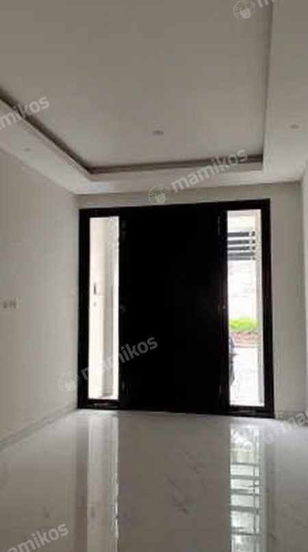 Rumah Sertifikat SHM 3 Kamar Tidur 3 Kamar Mandi Citraland Surabaya - Photo 3