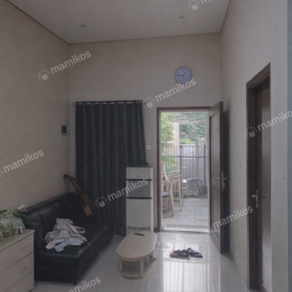 Rumah 4 Kamar Tidur 4 Kamar Mandi 1 Lantai Joglo Jakarta Barat - Photo 4