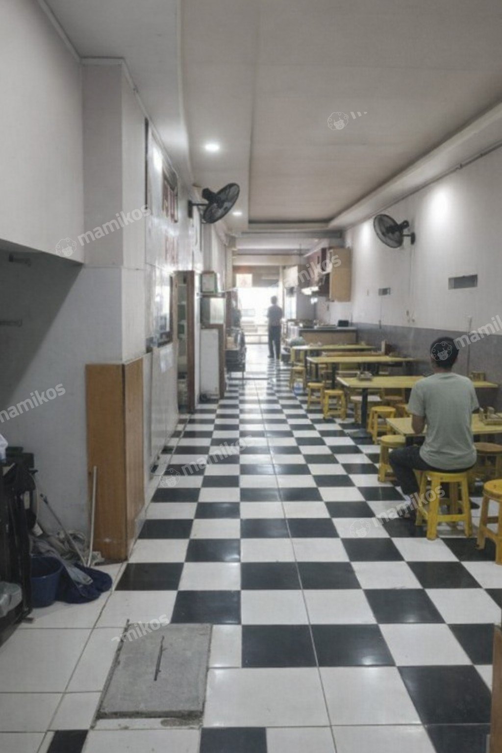 Rumah Sertifikat SHM 5 Kamar Mandi 3 Lantai Kuningan Jakarta Selatan - Photo 2