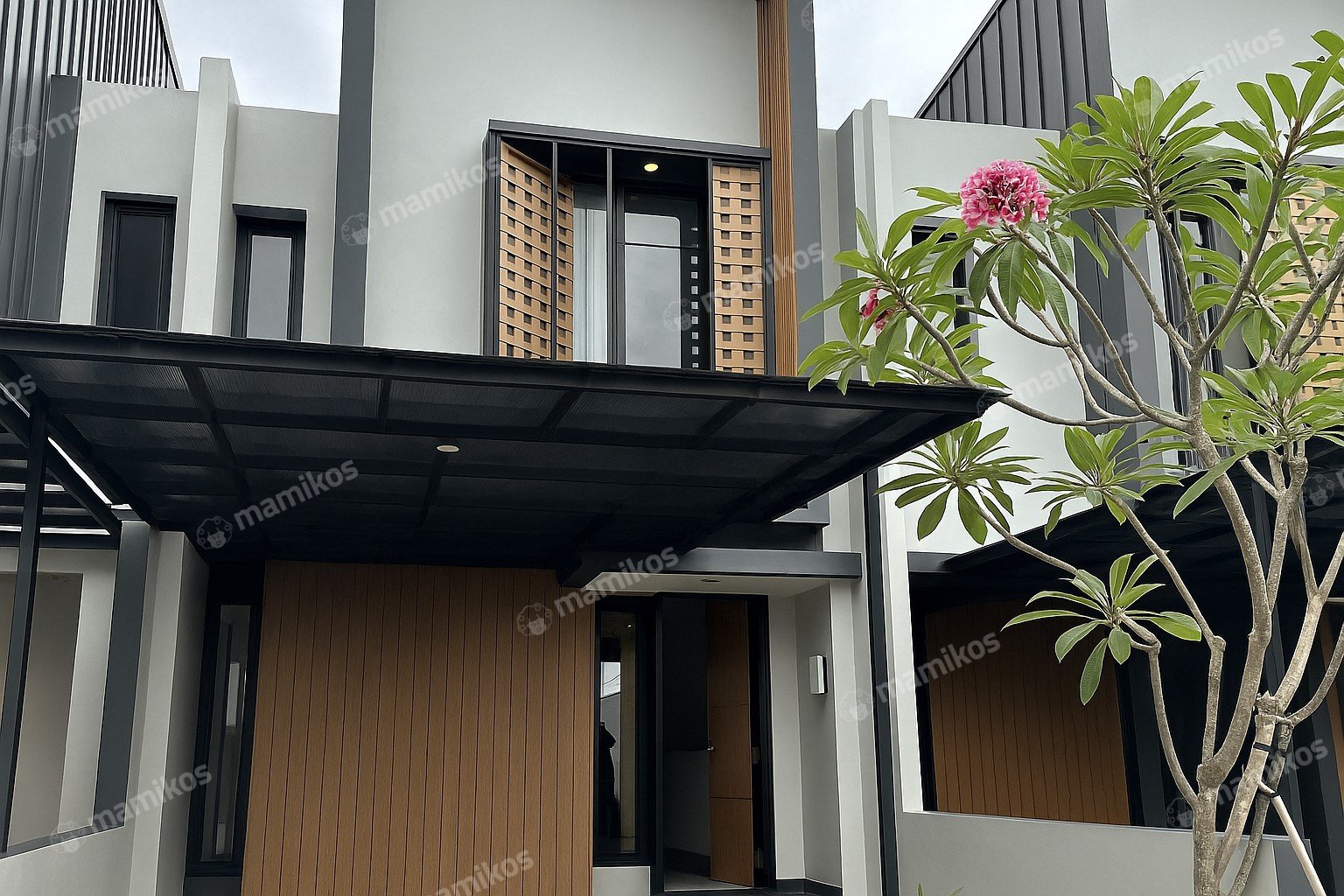 Rumah Sertifikat PPJB 4 Kamar Tidur 2 Kamar Mandi Jakarta Garden City Jakarta Timur