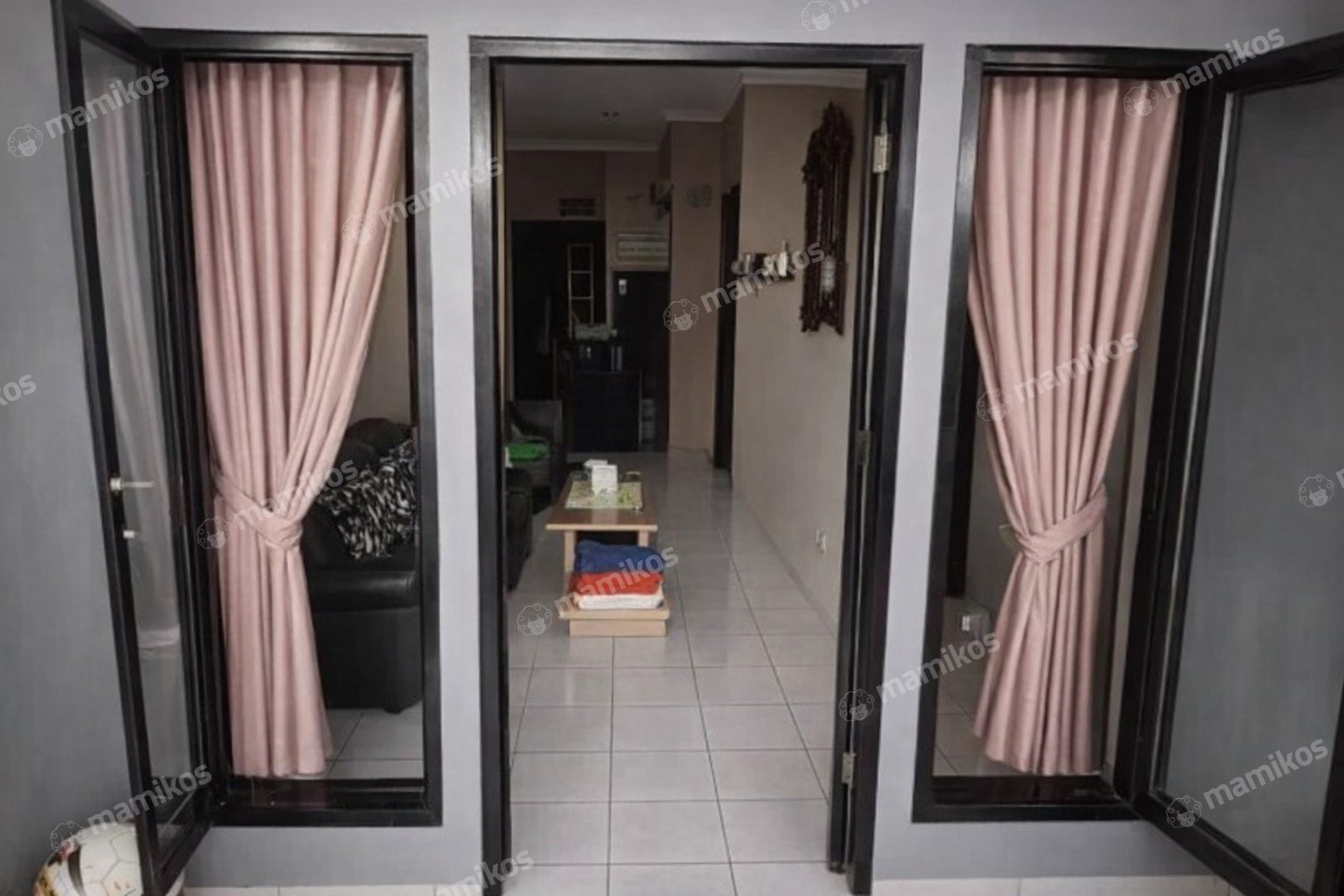 Rumah Sertifikat SHM 4 Kamar Tidur 4 Kamar Mandi Rawamangun Jakarta Timur - Photo 2