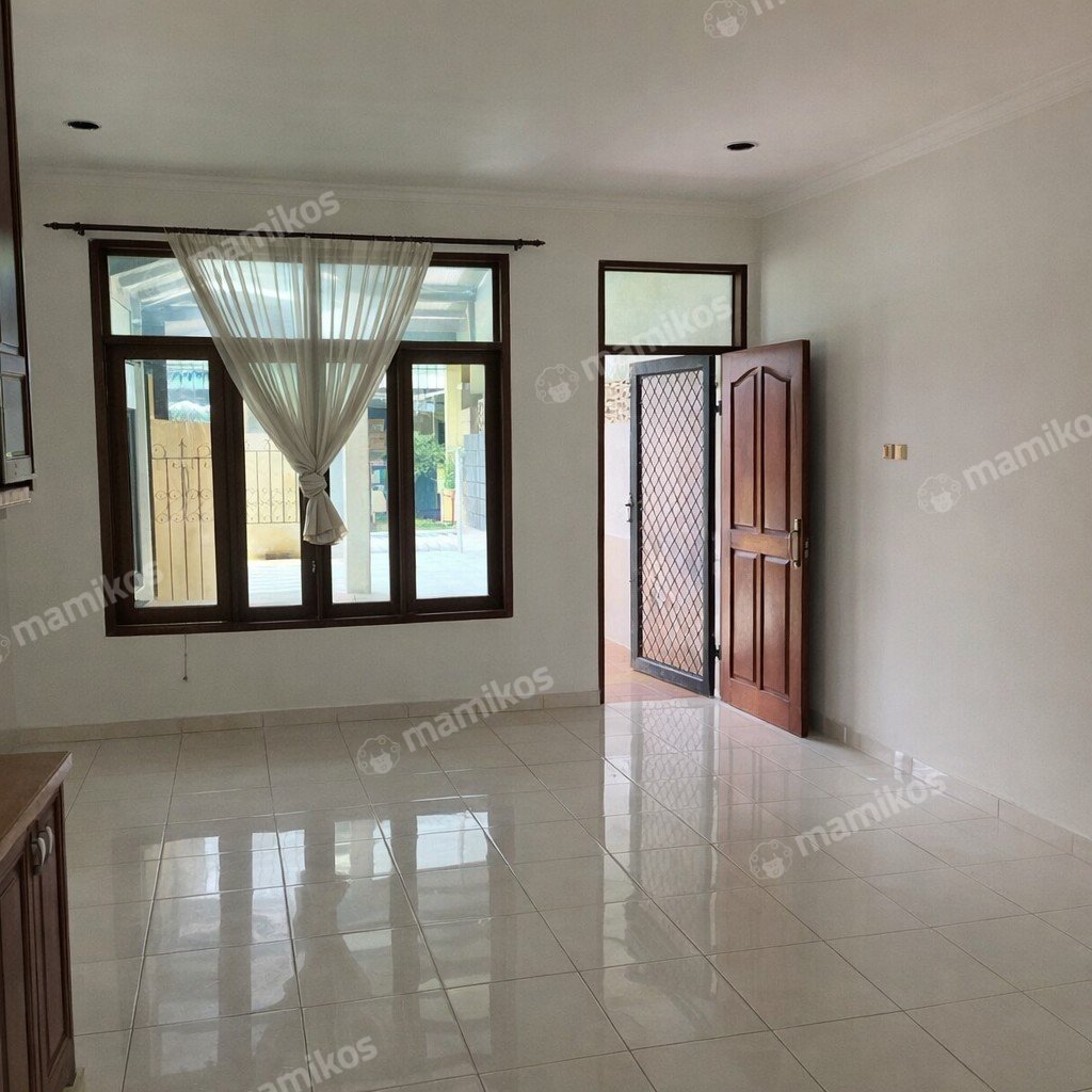 Rumah Sertifikat SHM 2 Kamar Tidur 2 Kamar Mandi Kalideres Jakarta Barat - Photo 3
