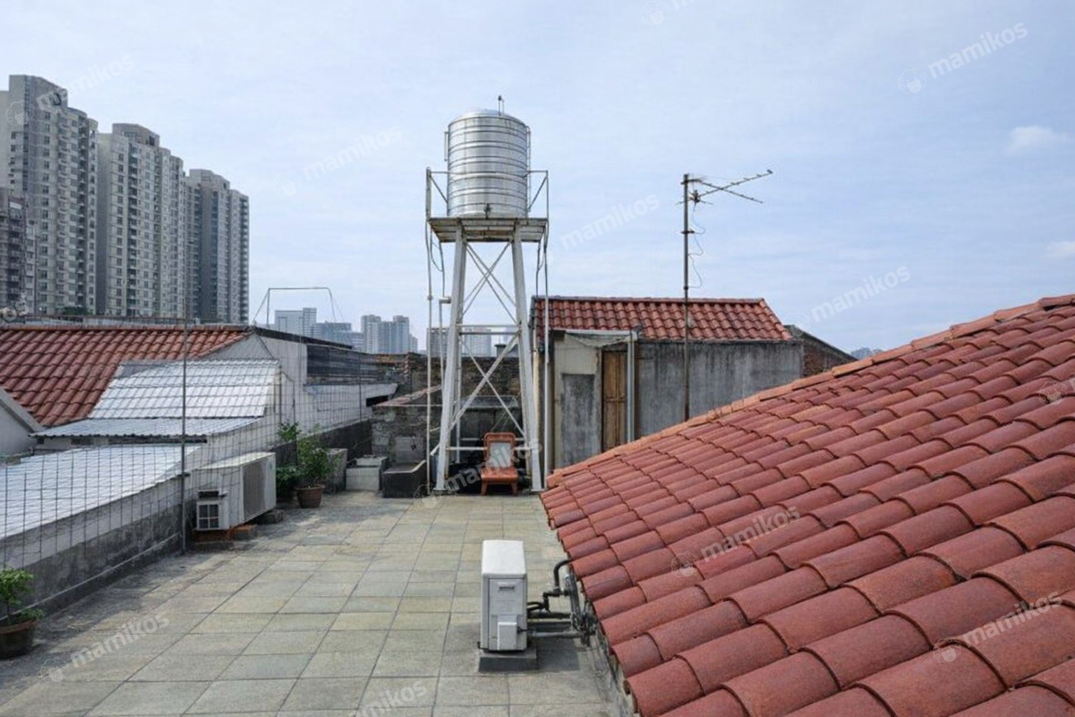 Rumah 5 Kamar Tidur 4 Kamar Mandi 2 Lantai Kedoya Jakarta Barat - Photo 2