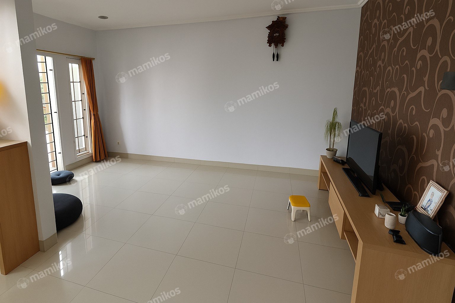 Rumah Sertifikat SHM 5 Kamar Tidur 2 Kamar Mandi Gandaria Jakarta Selatan - Photo 3