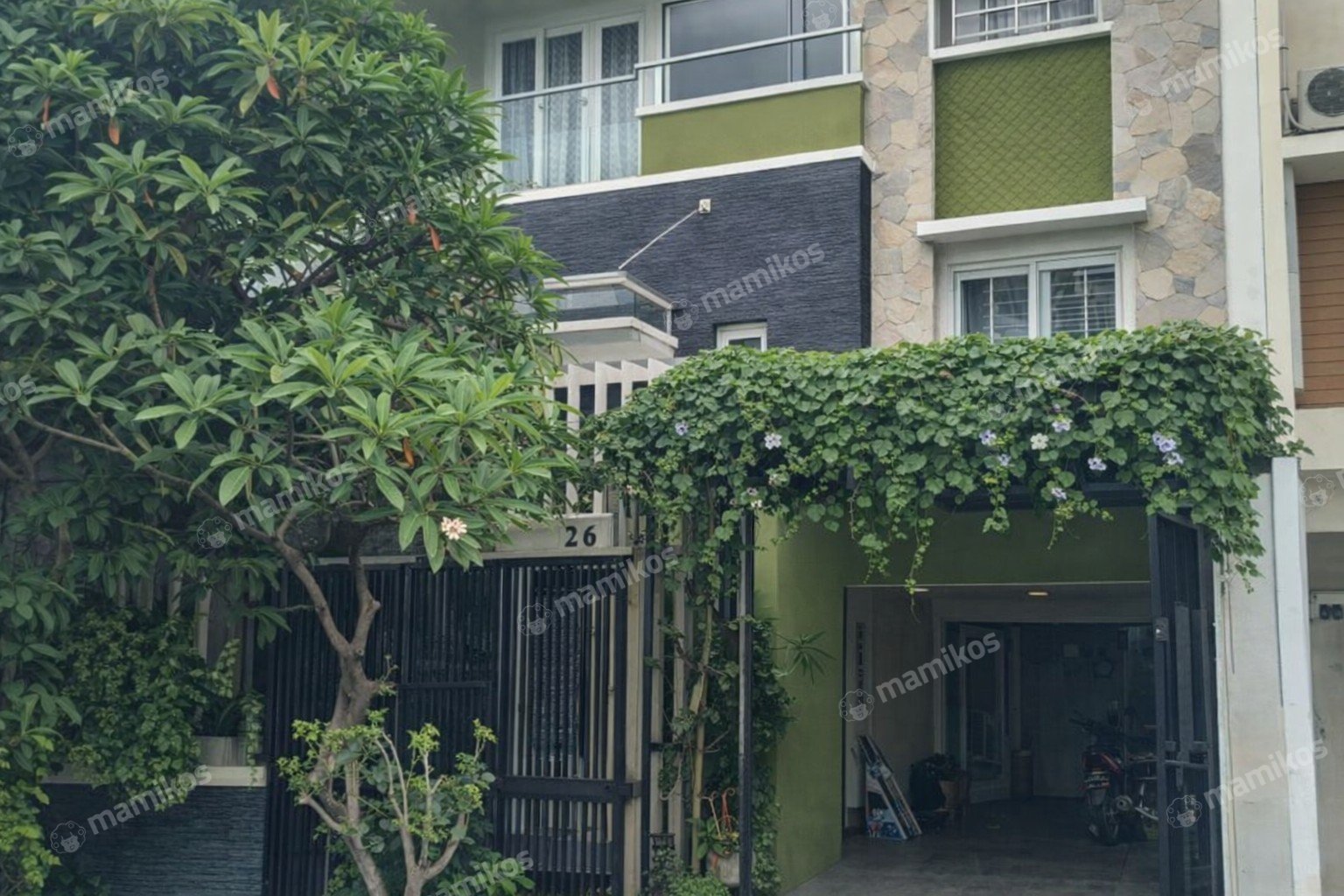 Rumah Sertifikat SHM 4 Kamar Tidur 3 Kamar Mandi Permata Buana Jakarta Barat