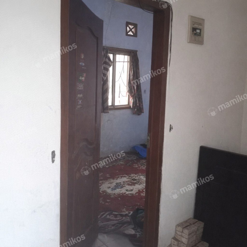 Rumah Sertifikat SHM 3 Kamar Tidur 3 Kamar Mandi Duren Sawit Jakarta Timur - Photo 3