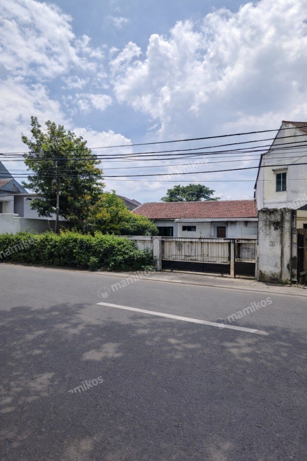 Rumah Sertifikat SHM 4 Kamar Tidur 3 Kamar Mandi Kemang Jakarta Selatan - Photo 2