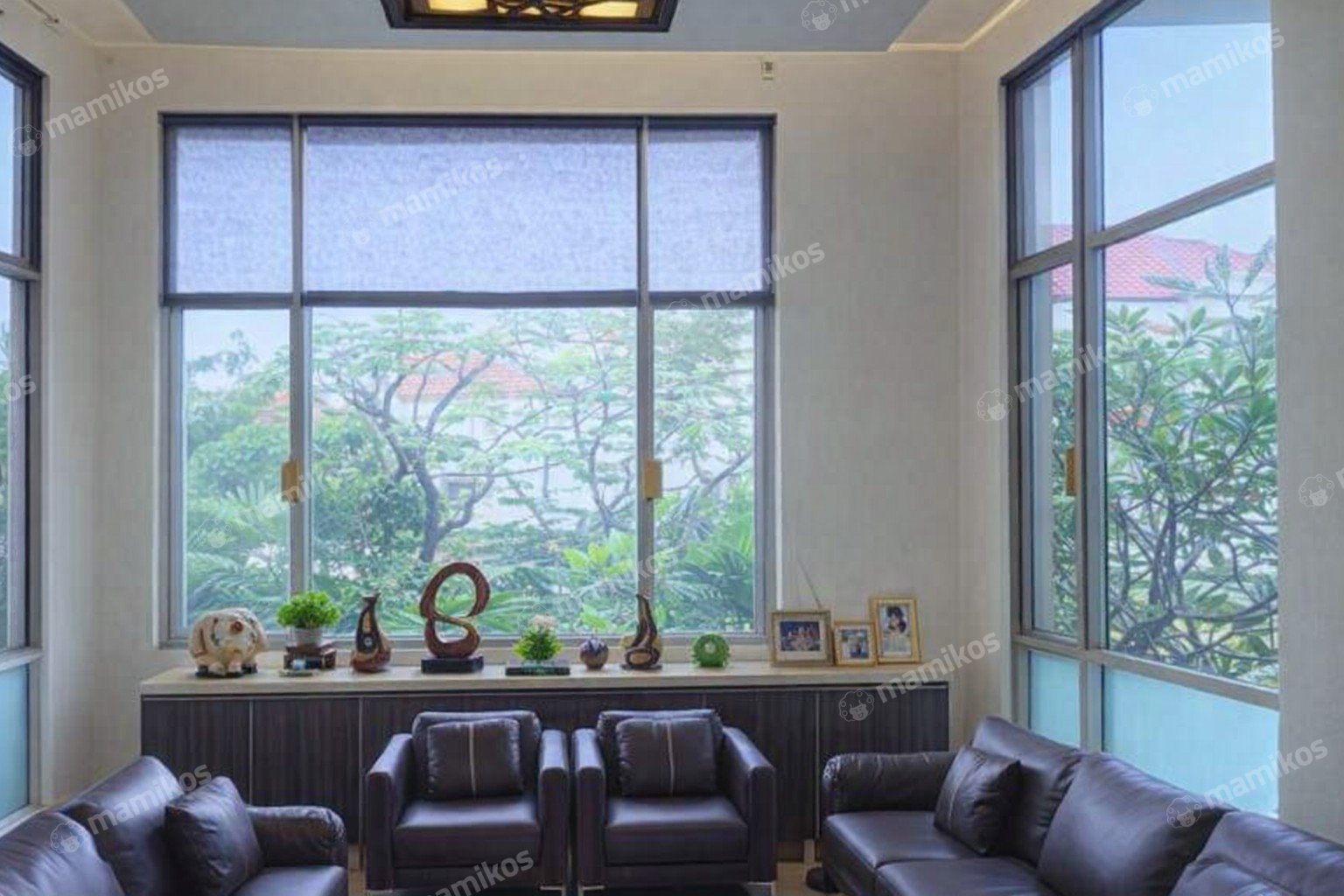 Rumah Sertifikat SHM 8 Kamar Tidur 5 Kamar Mandi Pantai Indah Kapuk Jakarta Utara