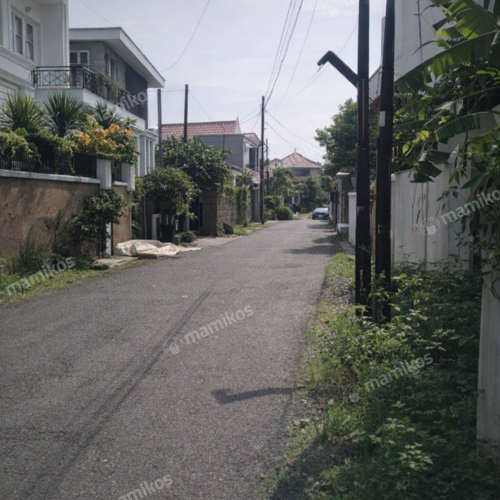 Rumah Sertifikat SHM 3 Kamar Tidur 2 Kamar Mandi Pondok Indah Jakarta Selatan - Photo 3