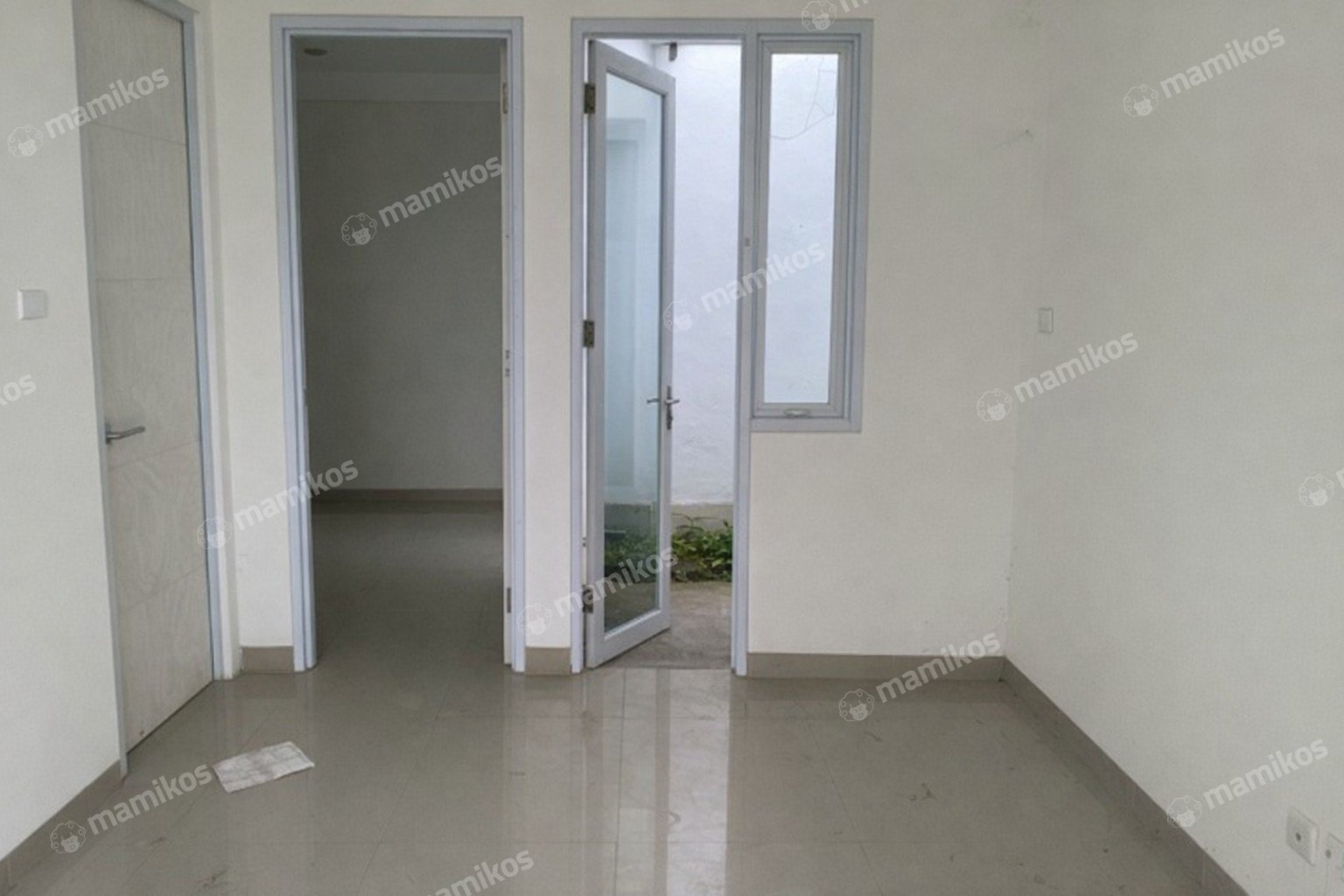 Rumah 2 Kamar Tidur 2 Kamar Mandi 1 Lantai Citra Grand Jakarta Timur