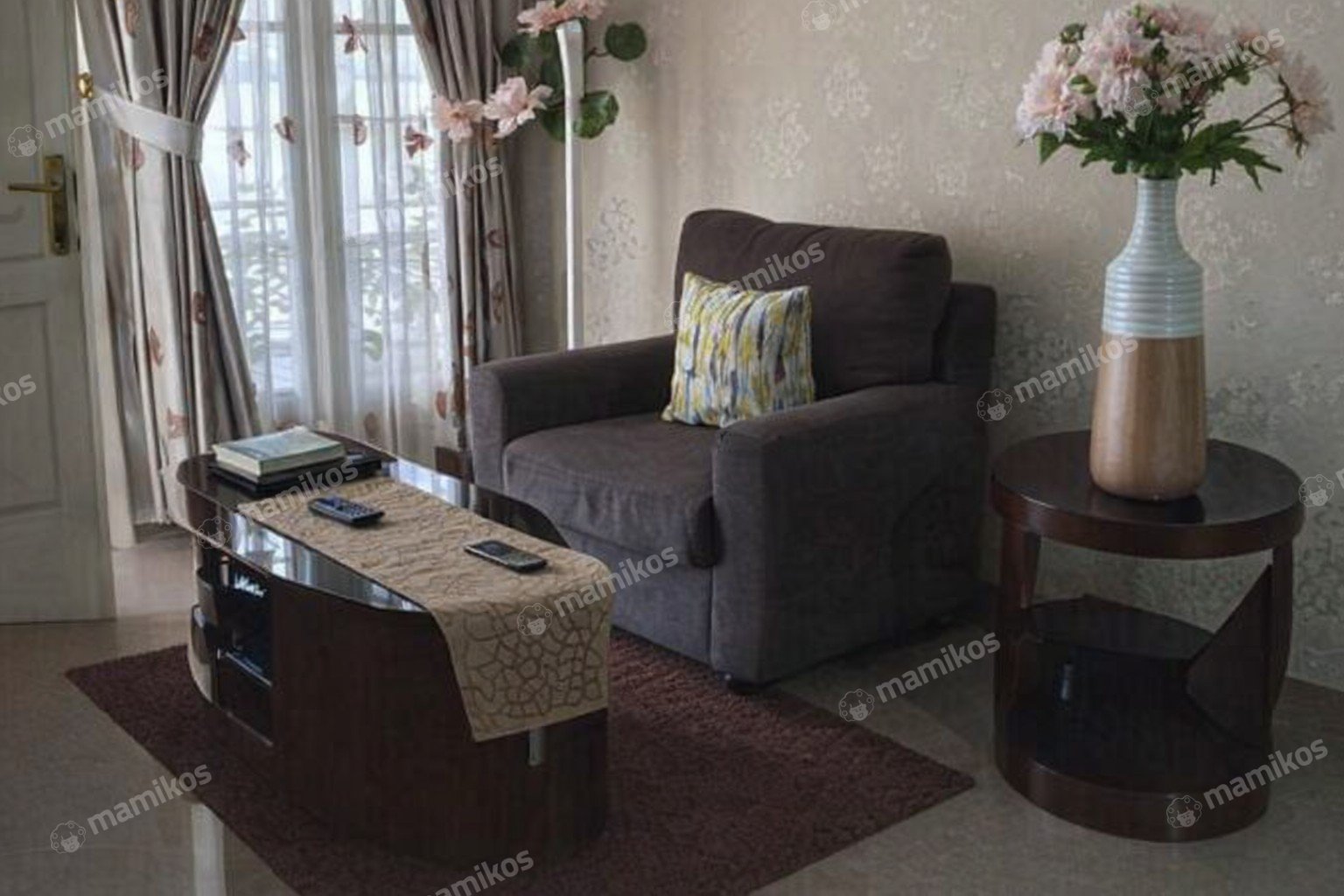 Rumah Sertifikat SHM 3 Kamar Tidur 3 Kamar Mandi Kota Wisata Jakarta Timur
