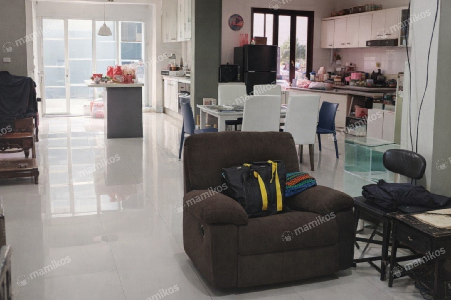 Rumah Sertifikat SHM 5 Kamar Tidur 3 Kamar Mandi Kebon Jeruk Jakarta Barat - Photo 3