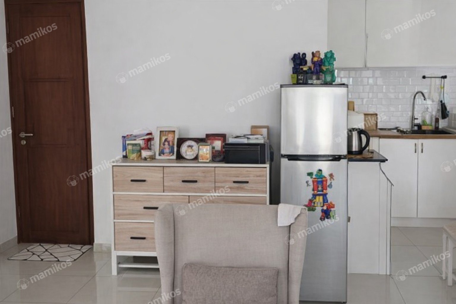 Rumah Sertifikat SHM 5 Kamar Tidur 3 Kamar Mandi Kebon Jeruk Jakarta Barat - Photo 4