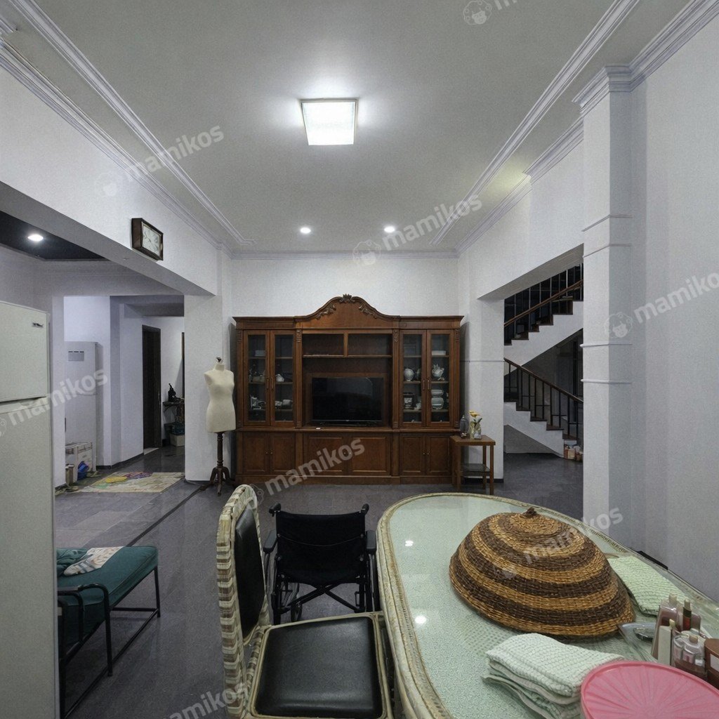 Rumah Sertifikat SHM 5 Kamar Tidur 5 Kamar Mandi Pondok Kelapa Jakarta Timur - Photo 2