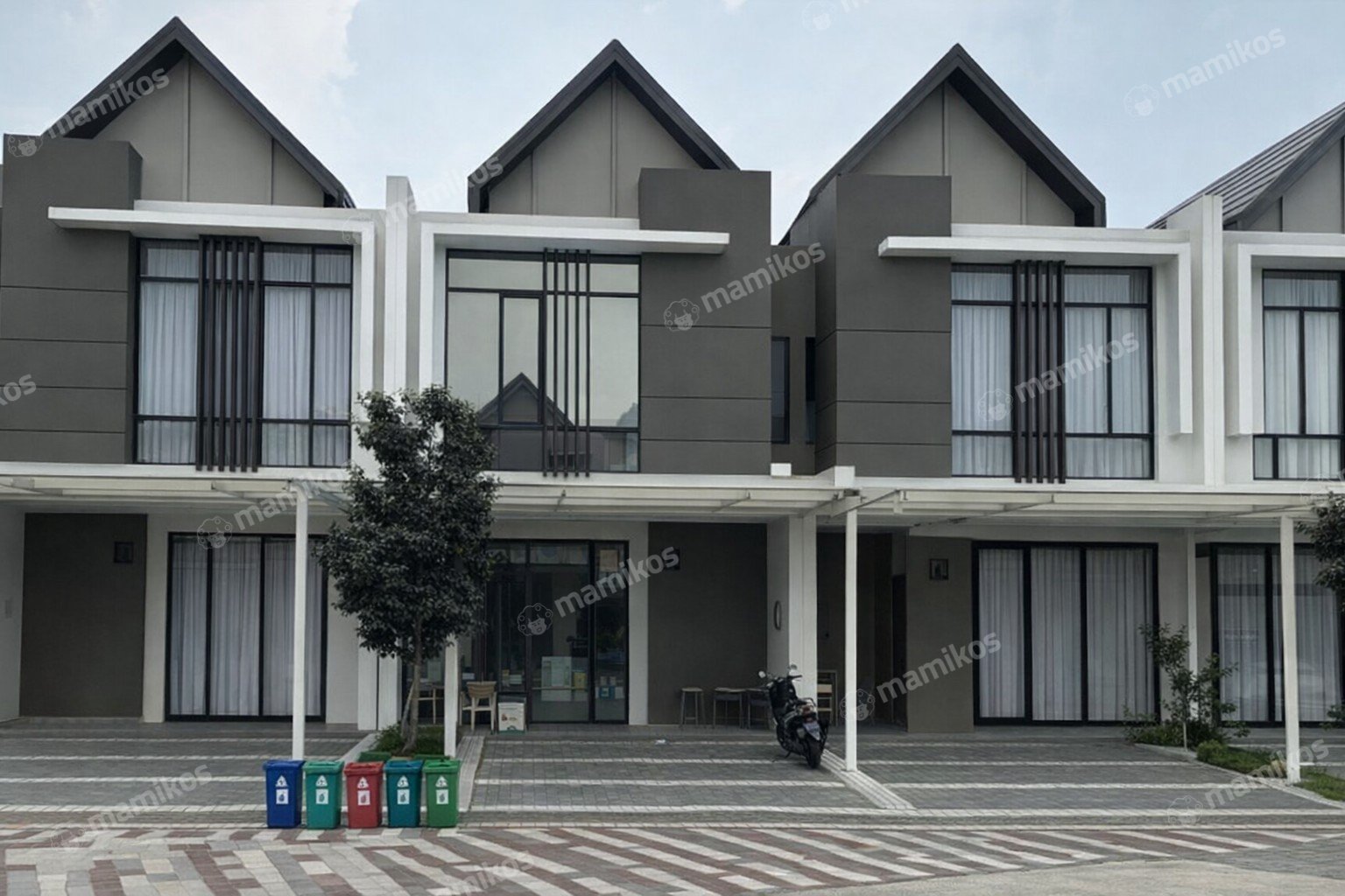 Rumah Sertifikat PPJB 3 Kamar Tidur 3 Kamar Mandi Pantai Indah Kapuk Jakarta Utara