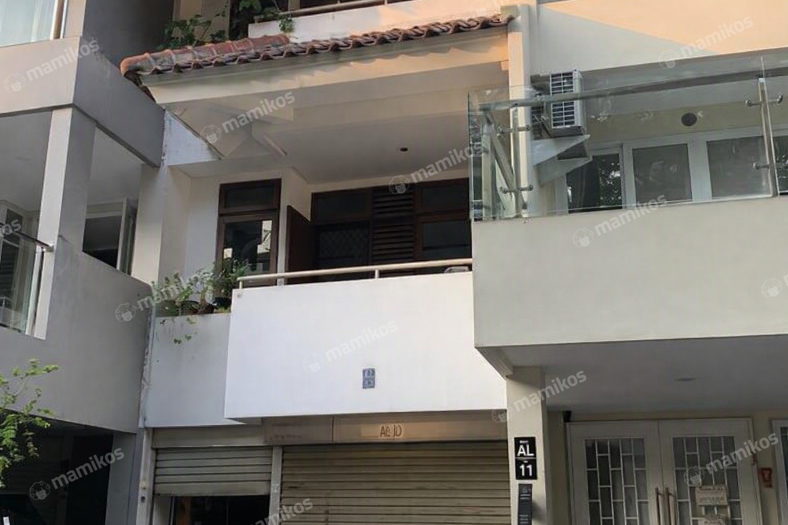Rumah Sertifikat SHM 4 Kamar Tidur 4 Kamar Mandi Pantai Mutiara Jakarta Utara