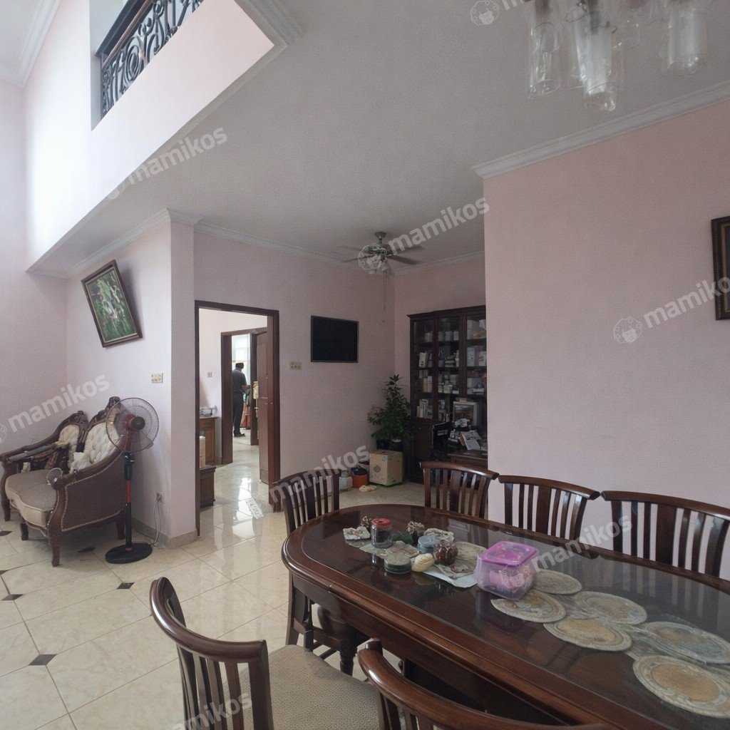 Rumah Sertifikat SHM 4 Kamar Tidur 4 Kamar Mandi Kebon Jeruk Jakarta Barat - Photo 3