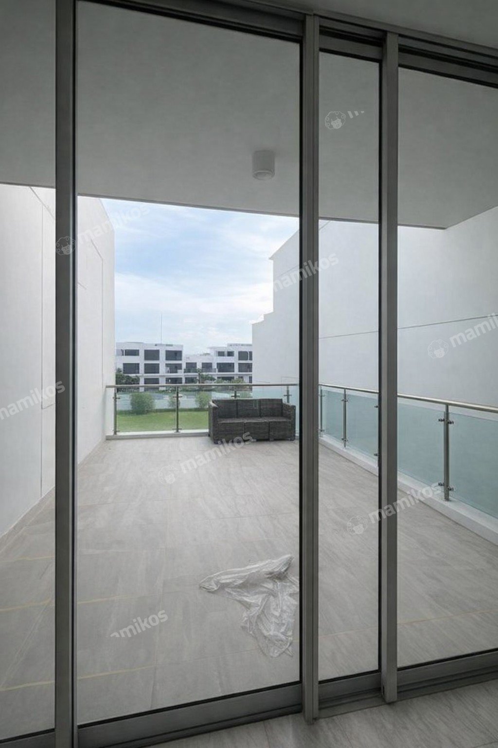 Rumah 5 Kamar Tidur 4 Kamar Mandi 3 Lantai Pantai Indah Kapuk Jakarta Utara - Photo 5