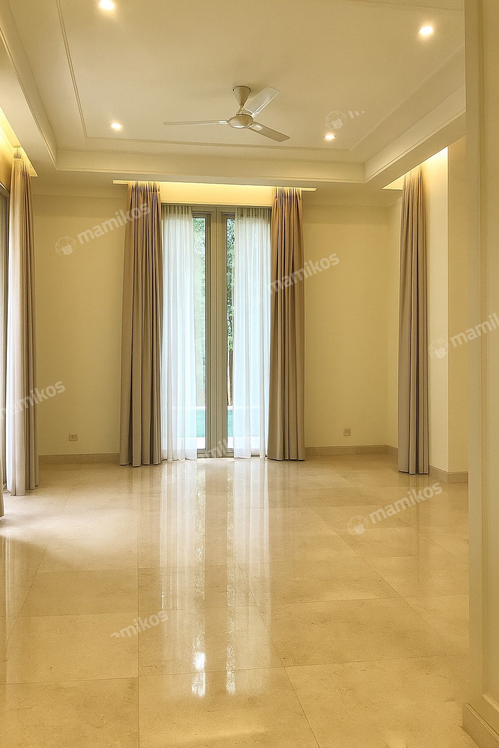 Rumah Sertifikat SHM 5 Kamar Tidur 4 Kamar Mandi Pondok Indah Jakarta Selatan - Photo 2