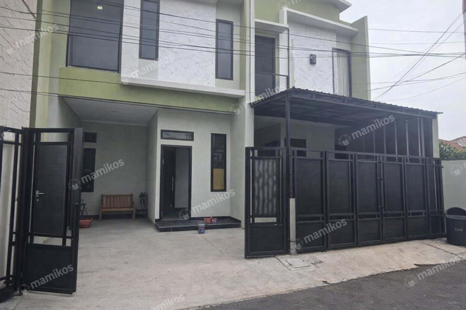 Rumah Sertifikat SHM 3 Kamar Tidur 2 Kamar Mandi Cilangkap Jakarta Timur