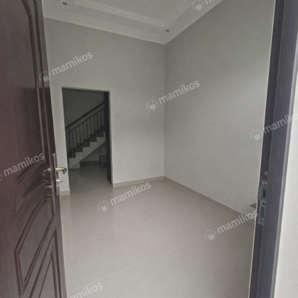 Rumah Sertifikat SHM 3 Kamar Tidur 2 Kamar Mandi Cilangkap Jakarta Timur - Photo 2