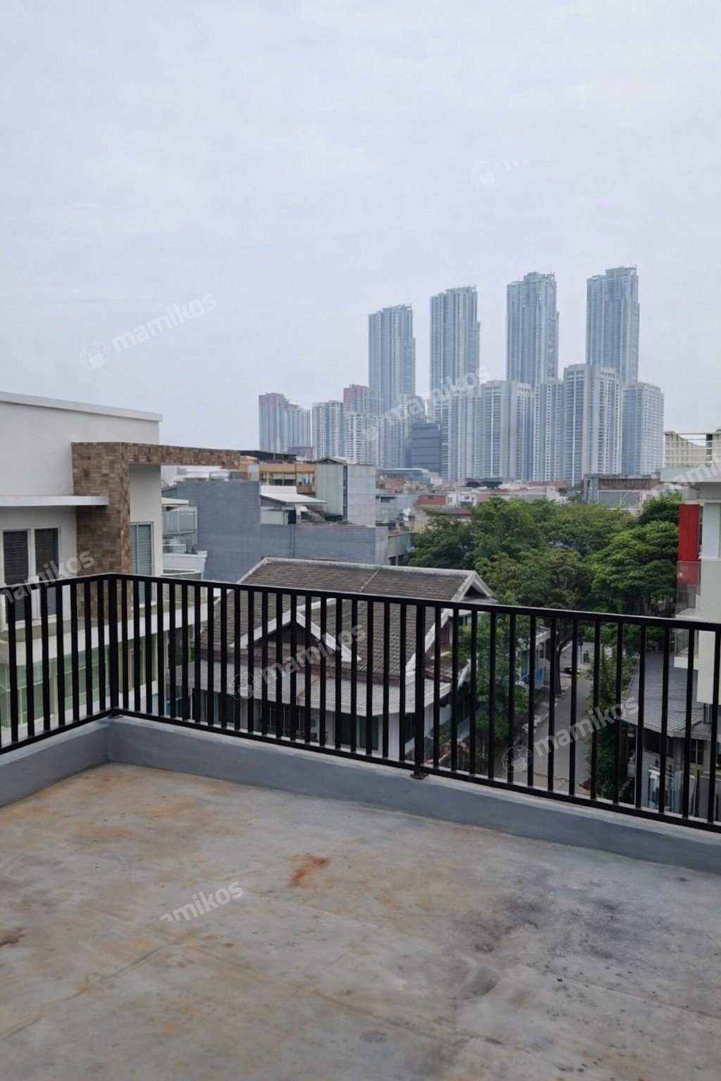 Rumah Sertifikat SHM 3 Kamar Tidur 3 Kamar Mandi Muara Karang Jakarta Utara - Photo 2