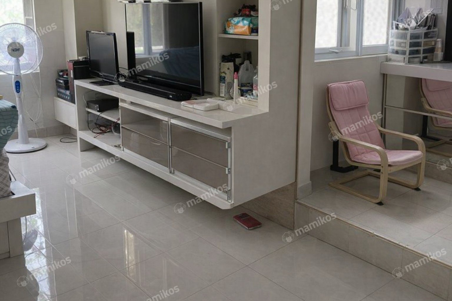 Rumah Sertifikat SHM 5 Kamar Tidur 4 Kamar Mandi Daan Mogot Jakarta Barat