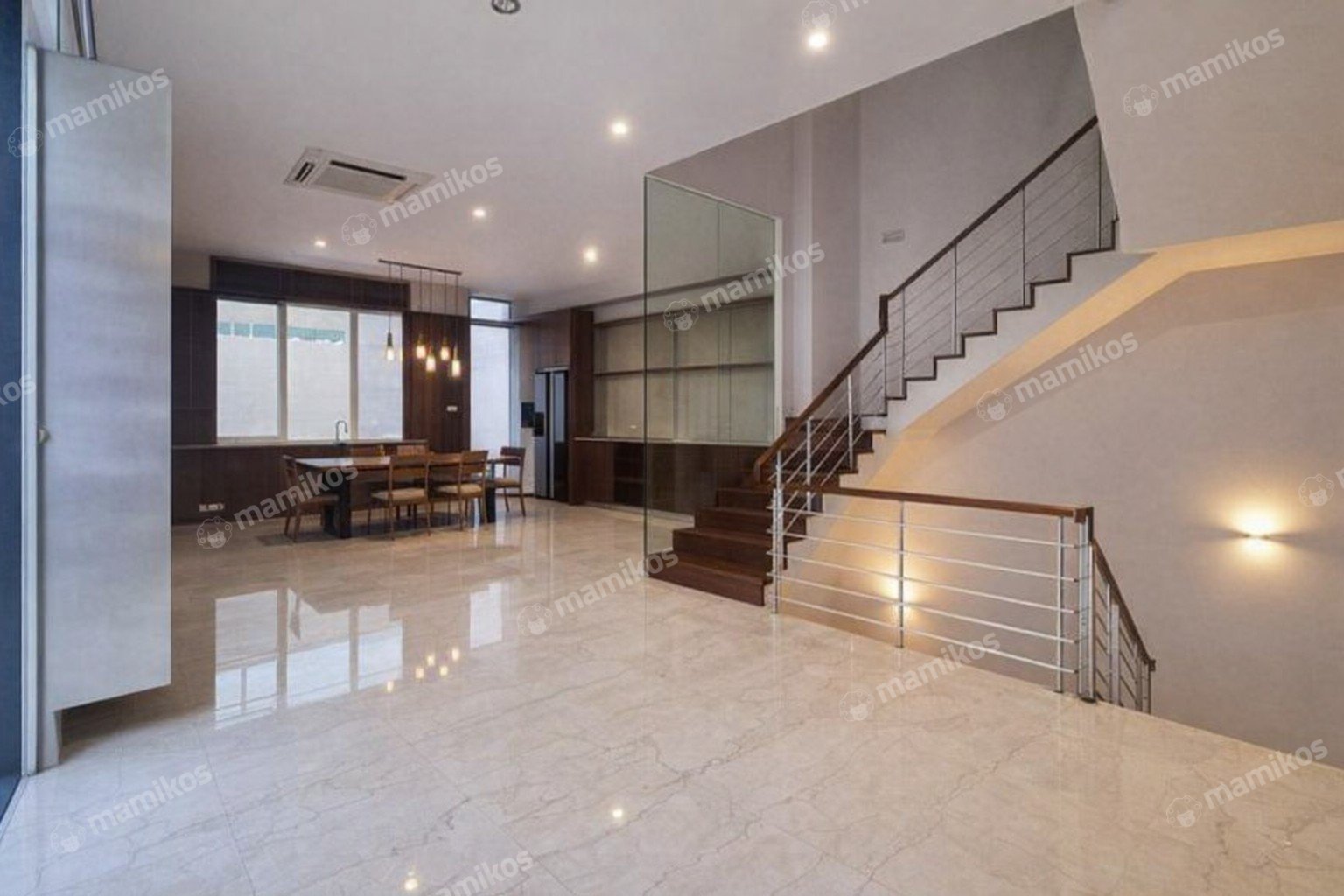 Rumah Sertifikat SHM 4 Kamar Tidur 4 Kamar Mandi Kedoya Jakarta Barat