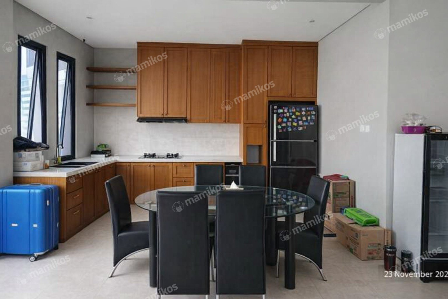 Rumah Sertifikat SHM 4 Kamar Tidur 3 Kamar Mandi Kav DKI Jakarta Barat