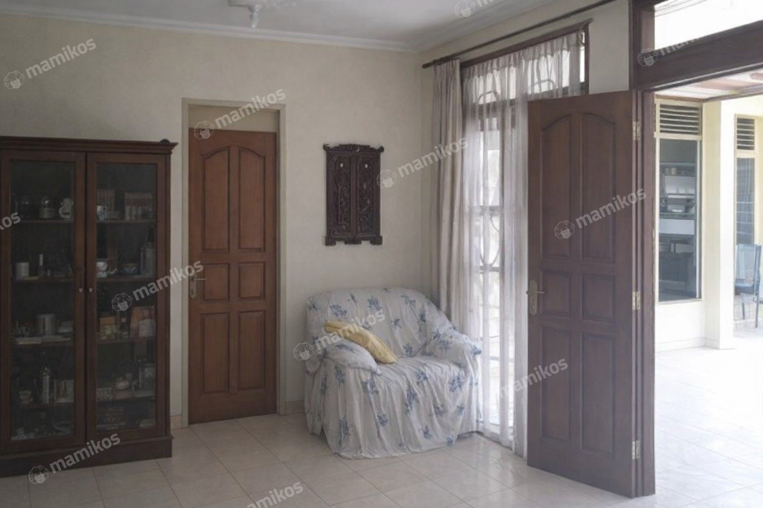Rumah Sertifikat SHM 4 Kamar Tidur 2 Kamar Mandi Ulujami Jakarta Selatan - Photo 2