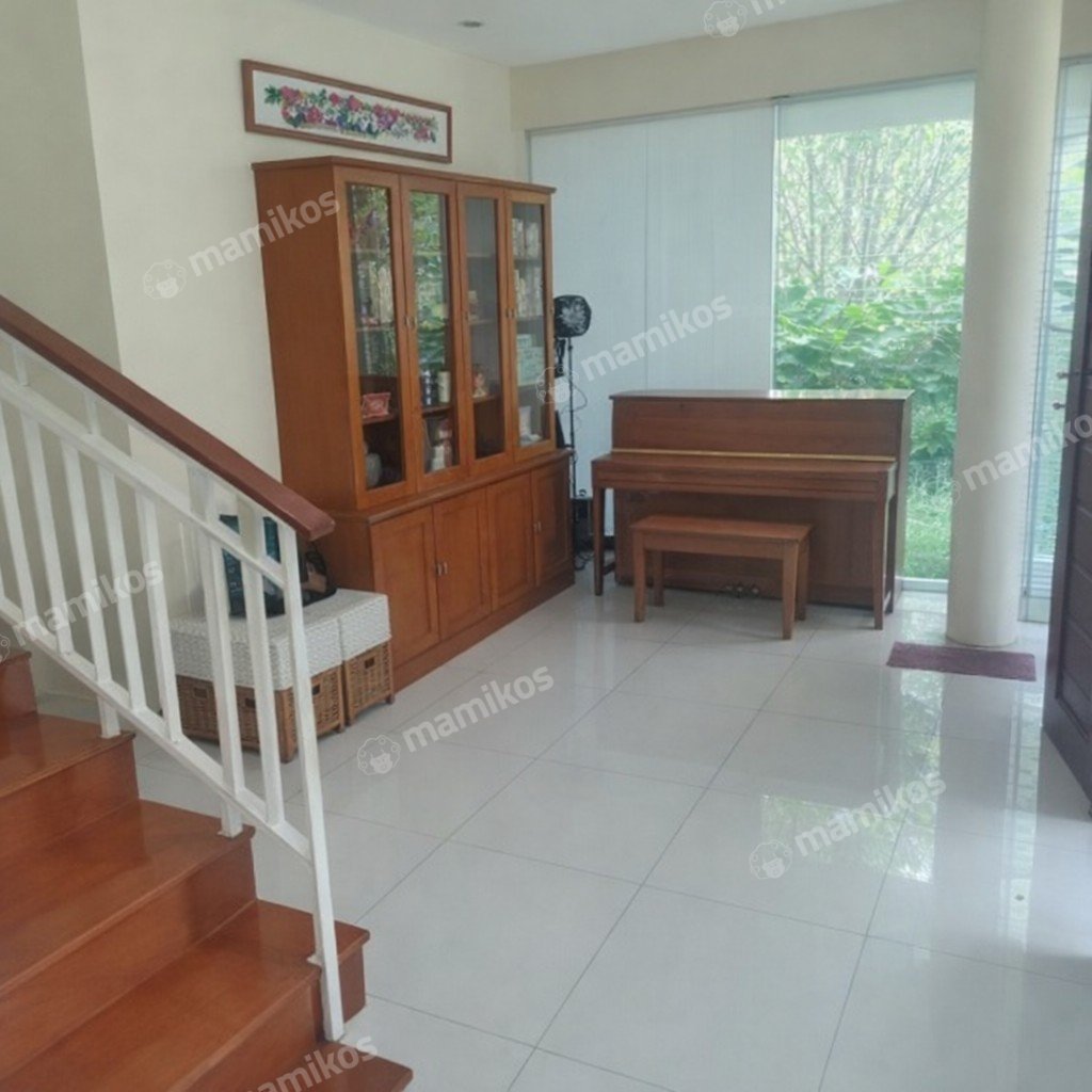 Rumah Sertifikat SHM 4 Kamar Tidur 4 Kamar Mandi Joglo Jakarta Barat - Photo 3