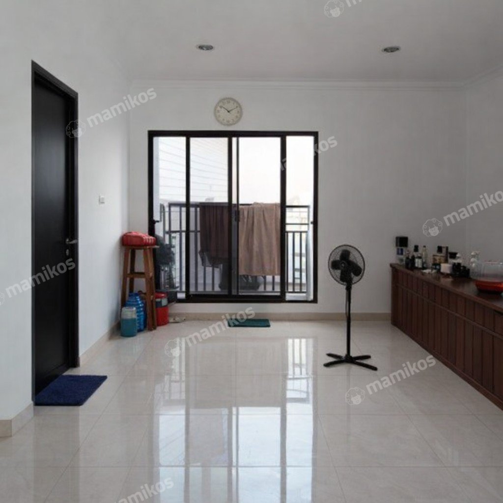 Rumah Sertifikat SHM 6 Kamar Tidur 3 Kamar Mandi Metland Menteng Jakarta Timur - Photo 5