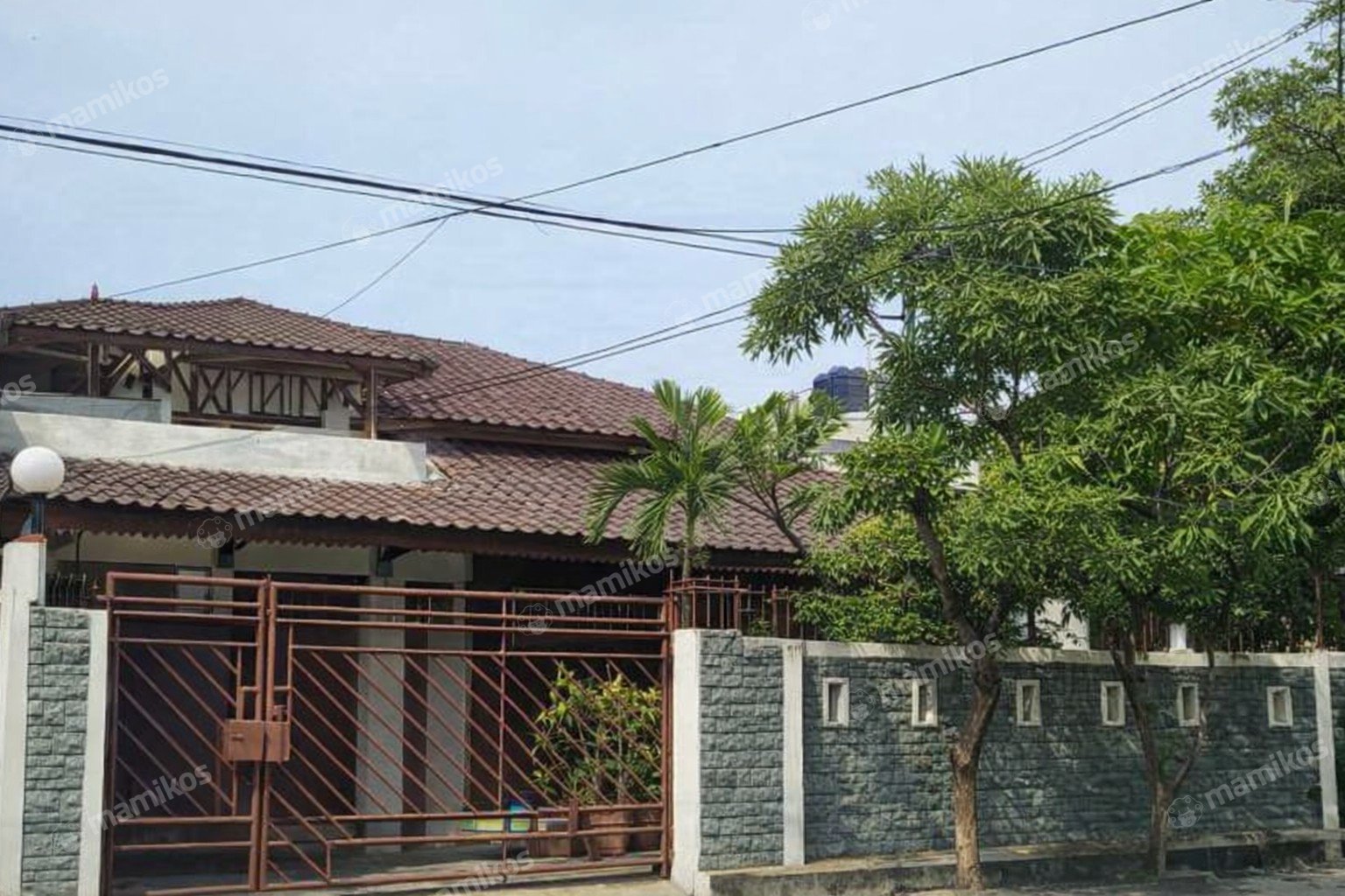 Rumah Sertifikat SHM 4 Kamar Tidur 3 Kamar Mandi Puri Indah Jakarta Barat