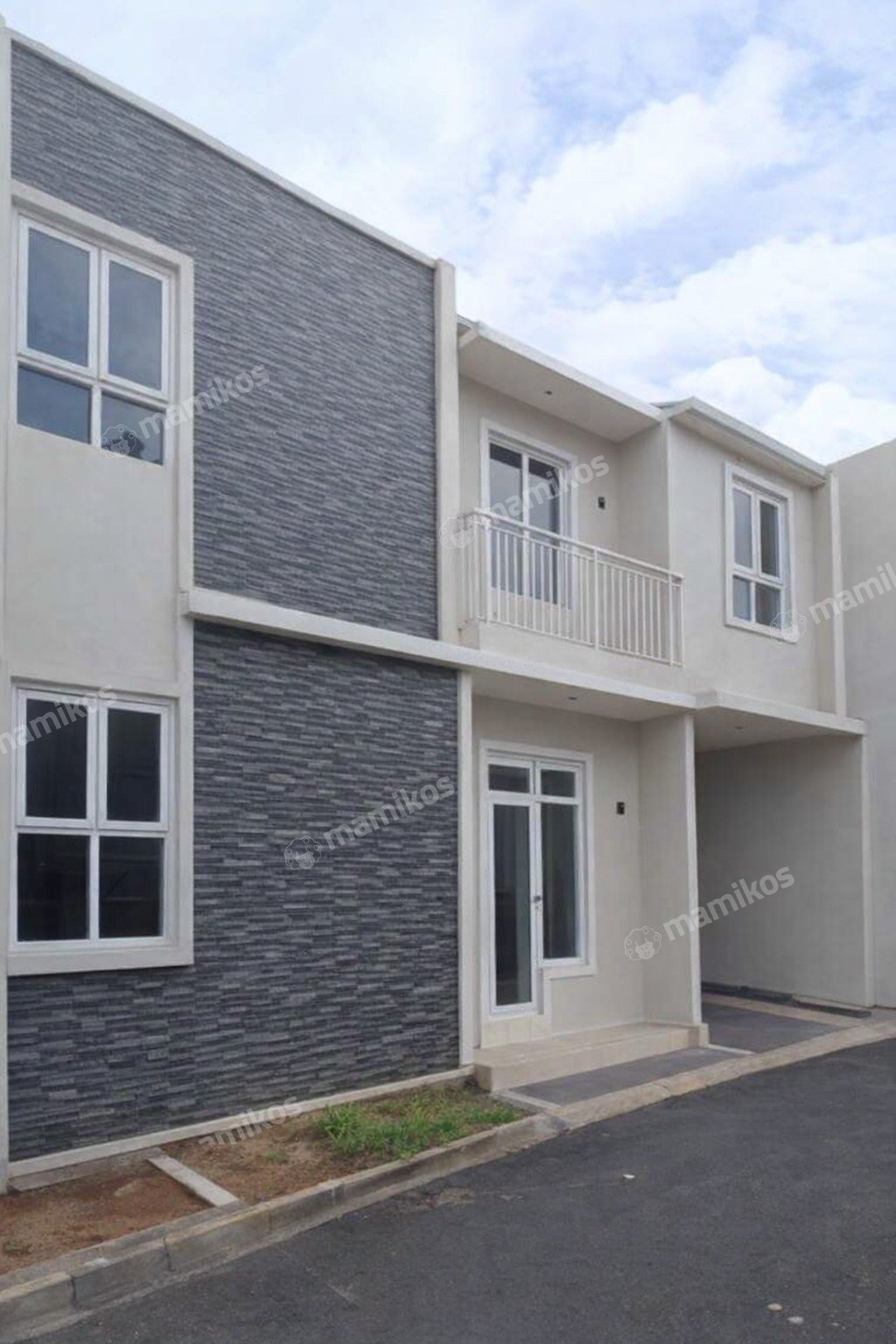 Rumah Sertifikat SHM 3 Kamar Tidur 3 Kamar Mandi Condet Jakarta Timur - Photo 2