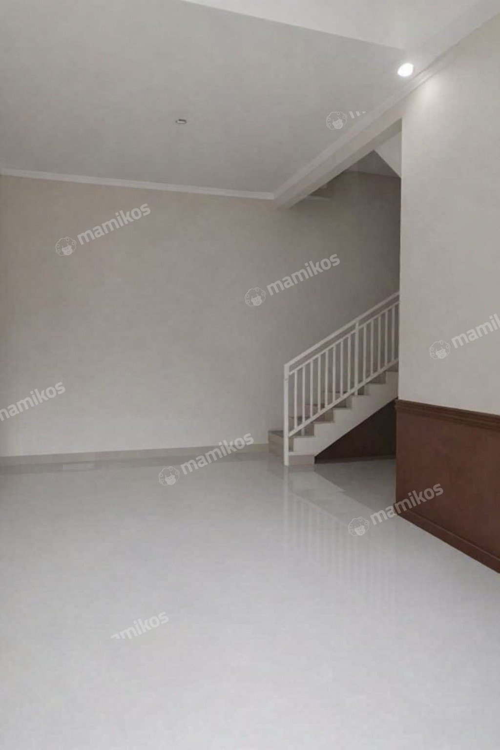 Rumah Sertifikat SHM 3 Kamar Tidur 3 Kamar Mandi Condet Jakarta Timur - Photo 5