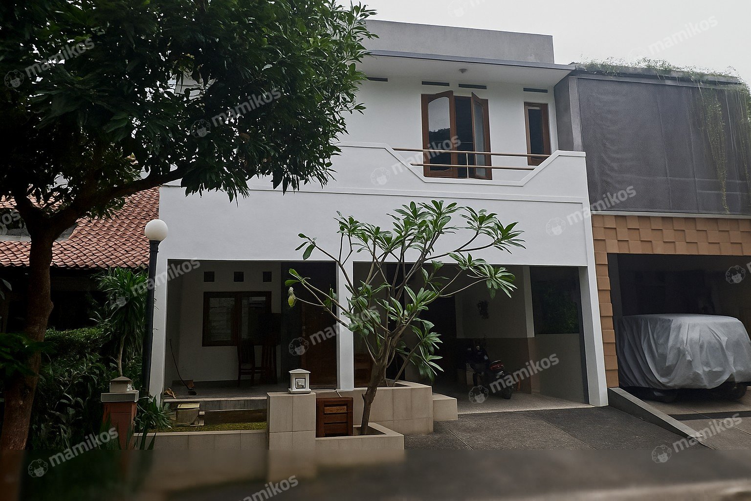 Rumah Sertifikat SHM 4 Kamar Tidur 3 Kamar Mandi Cirendeu Jakarta Selatan