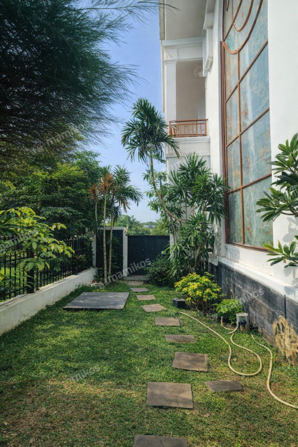 Rumah Sertifikat SHM 6 Kamar Tidur 4 Kamar Mandi Kembangan Jakarta Barat - Photo 5
