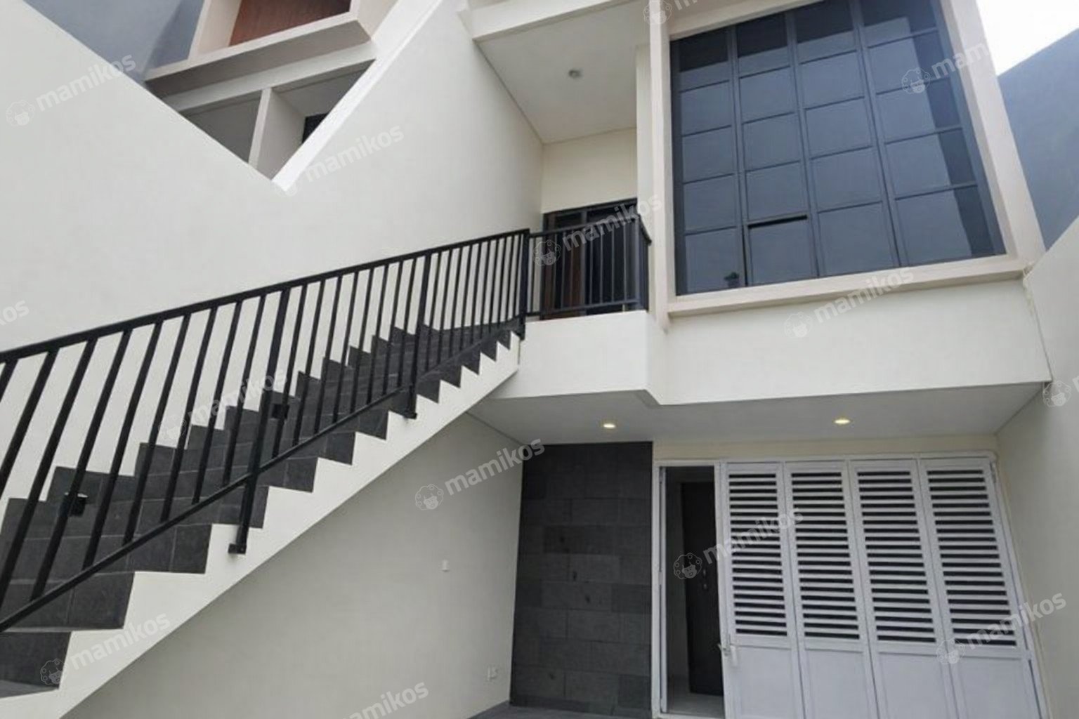 Rumah Sertifikat SHM 3 Kamar Tidur 2 Kamar Mandi Tomang Jakarta Barat