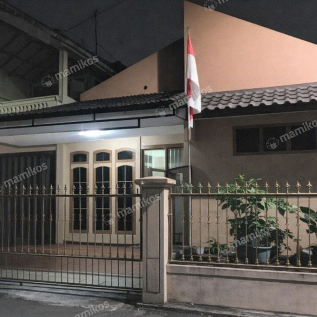 Rumah Sertifikat SHM 4 Kamar Tidur 2 Kamar Mandi Pondok Kelapa Jakarta Timur - Photo 2