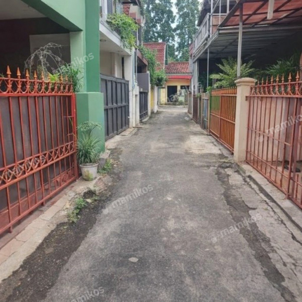 Rumah Sertifikat SHM 4 Kamar Tidur 2 Kamar Mandi Pondok Kelapa Jakarta Timur - Photo 3