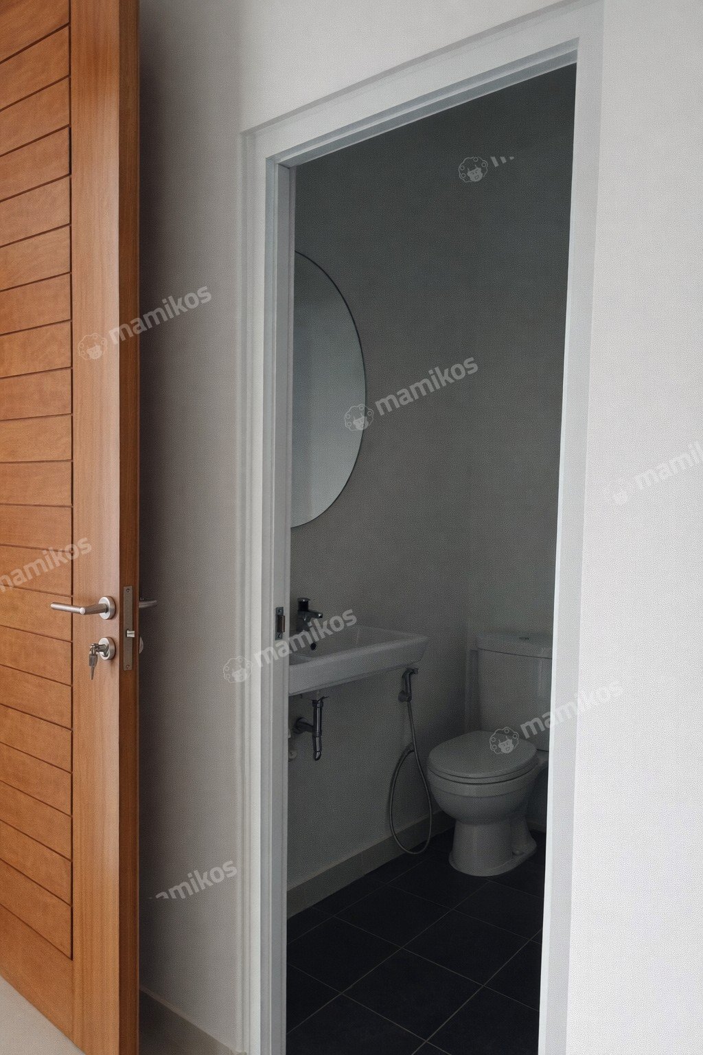 Rumah Sertifikat SHM 4 Kamar Tidur 3 Kamar Mandi Duren Sawit Jakarta Timur - Photo 2