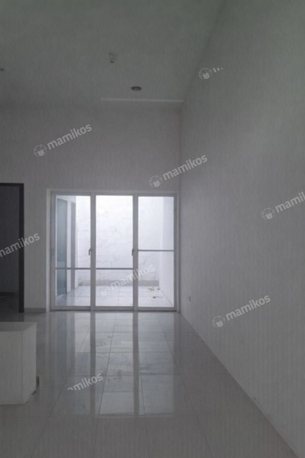 Rumah Sertifikat SHM 4 Kamar Tidur 3 Kamar Mandi Citra Garden Jakarta Barat - Photo 4