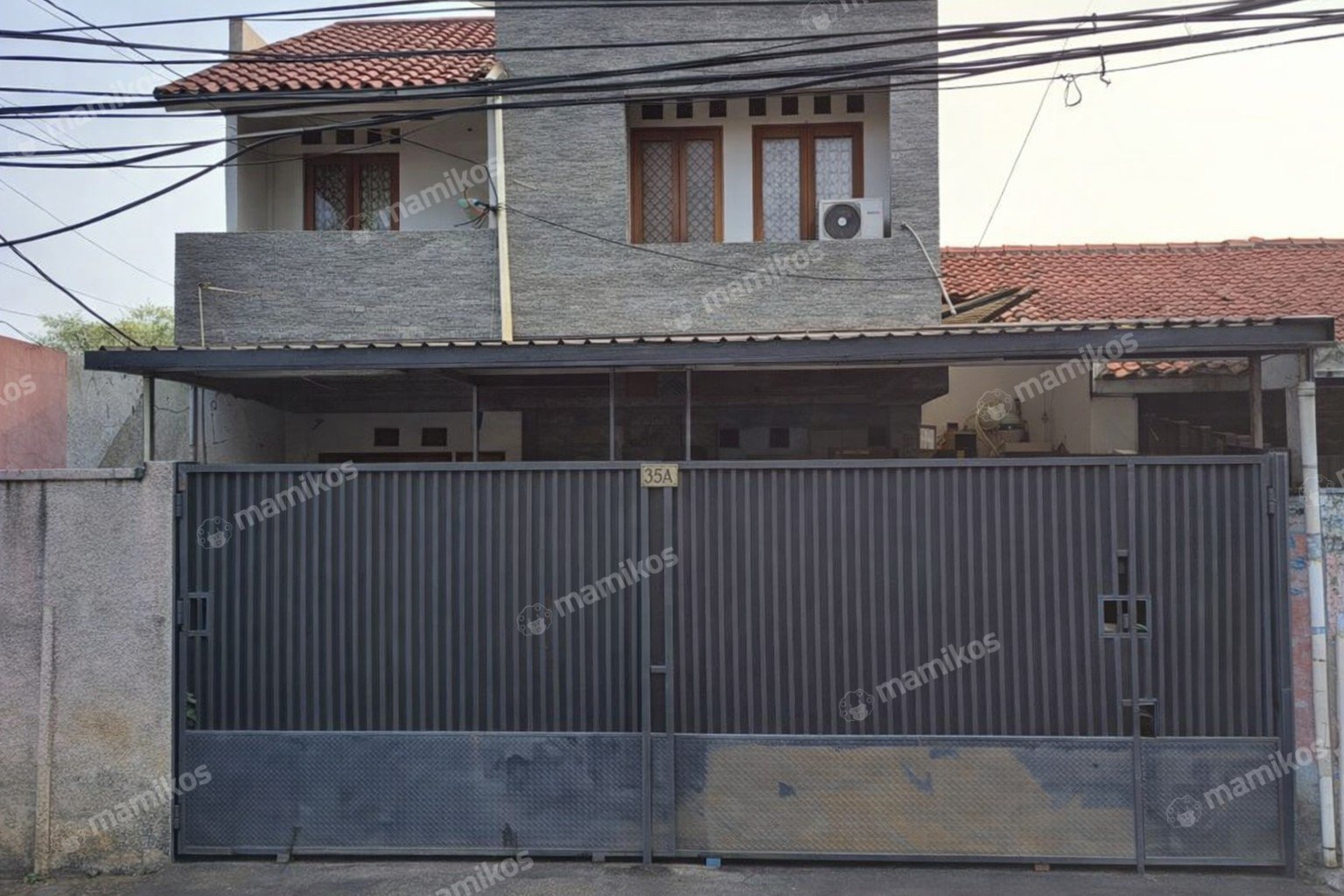 Rumah 4KT 3KM Tanjung Barat Jakarta Selatan