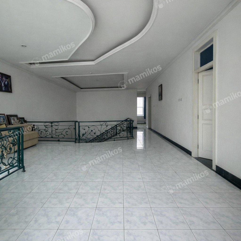 Rumah Sertifikat SHM 5 Kamar Tidur 3 Kamar Mandi Taman Palem Jakarta Barat - Photo 4